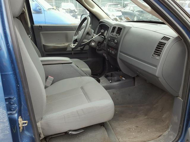 1D7HW28N95S283397 - 2005 DODGE DAKOTA QUA BLUE photo 5