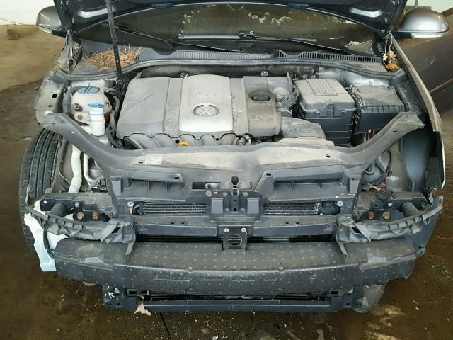 WVWCB71K98W300838 - 2008 VOLKSWAGEN RABBIT GRAY photo 7