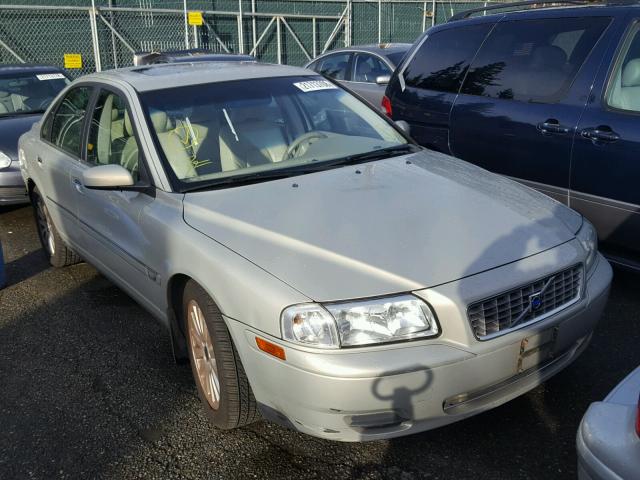 YV1TS92D441339737 - 2004 VOLVO S80 SILVER photo 1