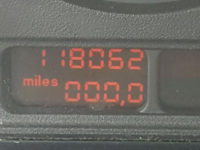 WBAHJ6310PGD23151 - 1993 BMW 525 IT AUT BLACK photo 8