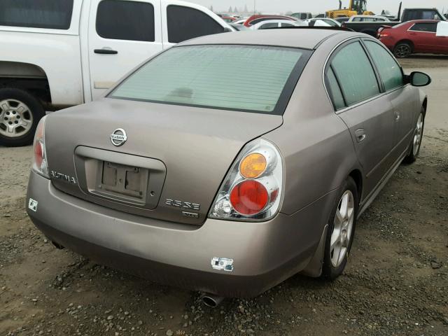 1N4BL11D04C187192 - 2004 NISSAN ALTIMA SE BROWN photo 4