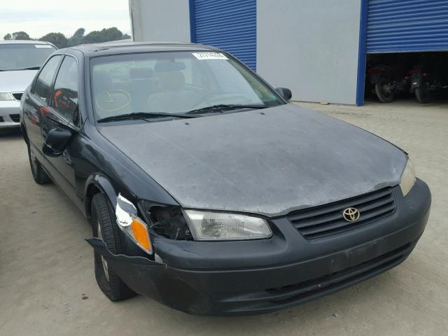 JT2BG28KXW0106902 - 1998 TOYOTA CAMRY LE BLACK photo 1