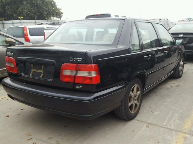 YV1LS5640W1420675 - 1998 VOLVO S70 GLT BLACK photo 4