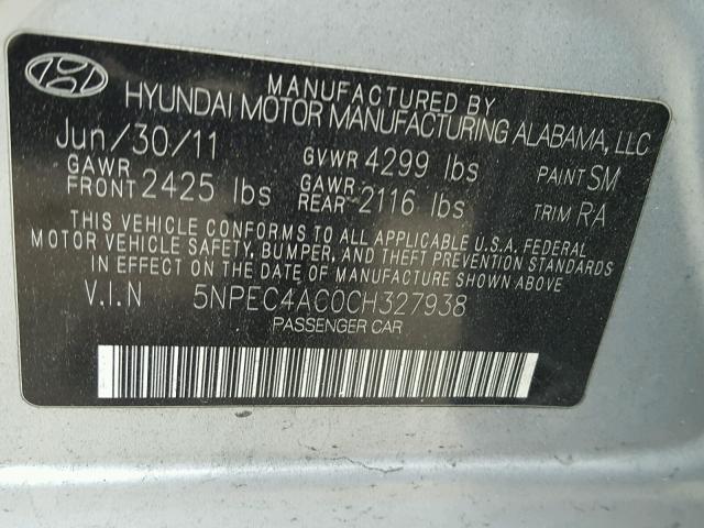 5NPEC4AC0CH327938 - 2012 HYUNDAI SONATA SE SILVER photo 10