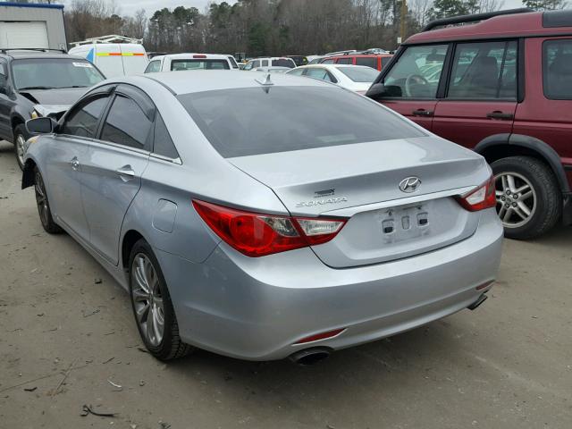 5NPEC4AC0CH327938 - 2012 HYUNDAI SONATA SE SILVER photo 3