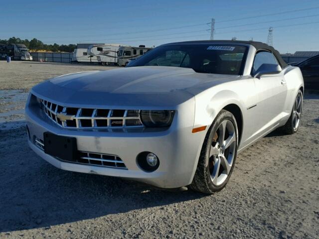 2G1FC3D32D9244809 - 2013 CHEVROLET CAMARO LT SILVER photo 2