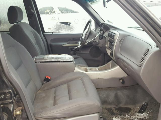 1FMZU67E81UC28706 - 2001 FORD EXPLORER S 黑色 照片 5