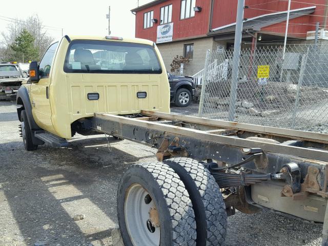 1FDUF5GT8BEC37978 - 2011 FORD F550 SUPER YELLOW photo 3