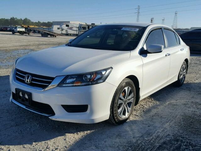 1HGCR2F34EA241076 - 2014 HONDA ACCORD LX WHITE photo 2