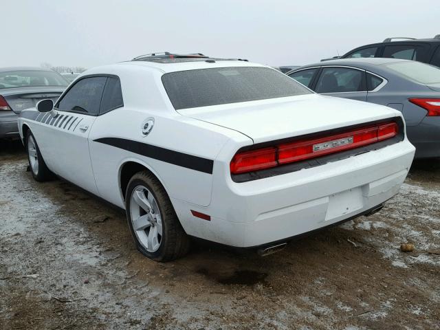 2C3CDYAG7DH549051 - 2013 DODGE CHALLENGER WHITE photo 3