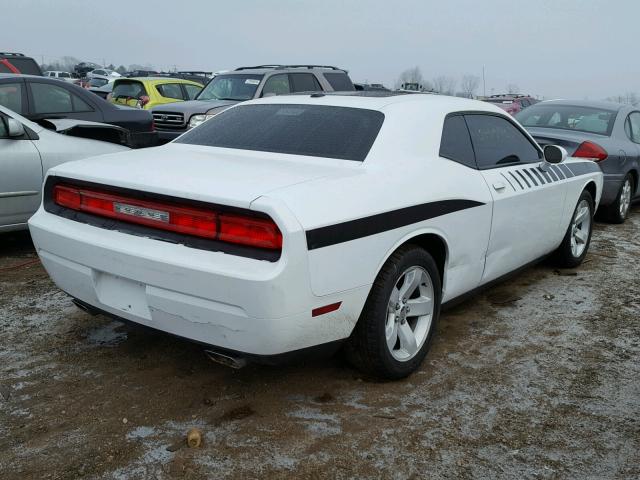 2C3CDYAG7DH549051 - 2013 DODGE CHALLENGER WHITE photo 4