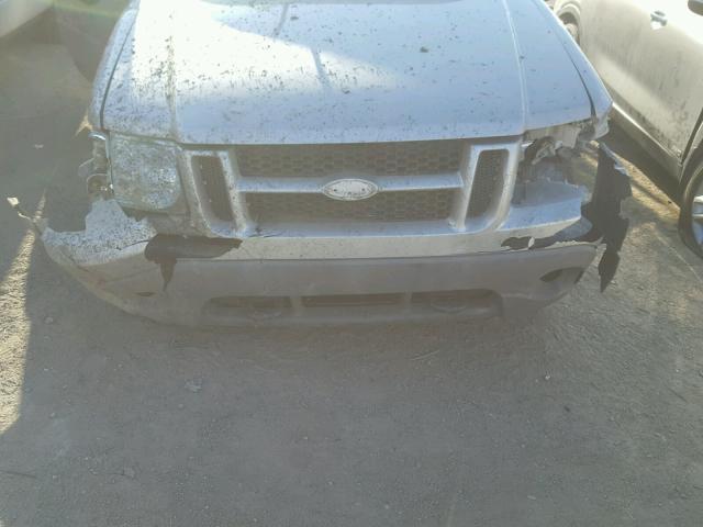 1FMZU70E32UD70267 - 2002 FORD EXPLORER S SILVER photo 7