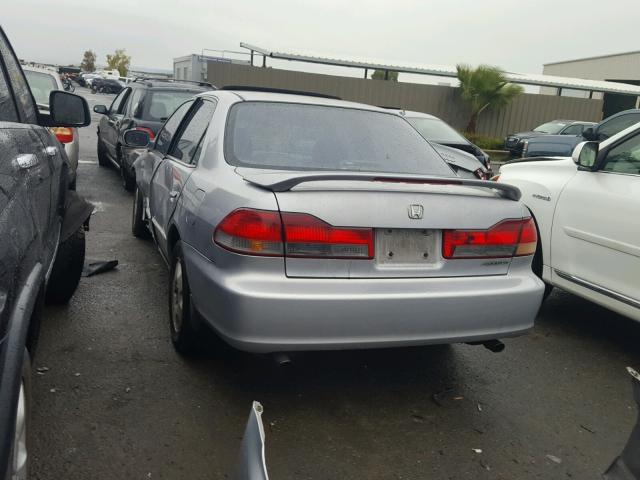 1HGCG16592A013409 - 2002 HONDA ACCORD EX BLUE photo 3