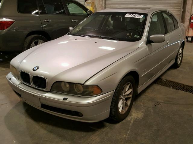 WBADT43403GY99062 - 2003 BMW 525 I AUTO SILVER photo 2