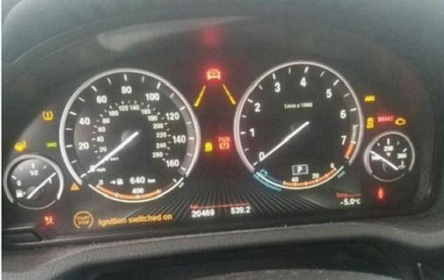 5UXWX9C51G0D78700 - 2016 BMW X3 XDRIVE2 შავი ფოტო 8