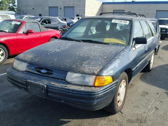 1FASP15J5SW379935 - 1995 FORD ESCORT LX GREEN photo 2