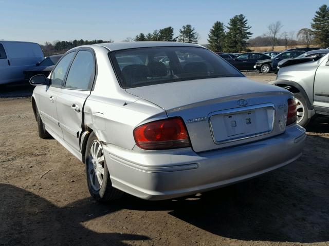 KMHWF35H65A157005 - 2005 HYUNDAI SONATA GLS SILVER photo 3