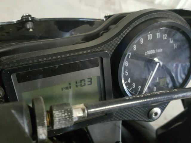 JH2PC35045M600303 - 2005 HONDA CBR600 F4 GRAY photo 8