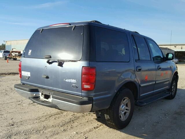 1FMRU176XXLC06118 - 1999 FORD EXPEDITION BLUE photo 4