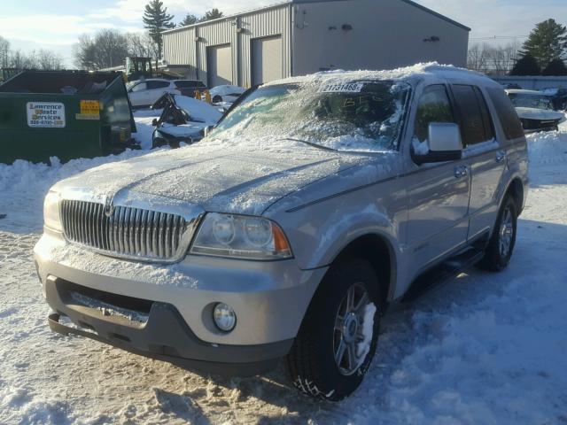 5LMEU88H35ZJ35150 - 2005 LINCOLN AVIATOR 白色 照片 2