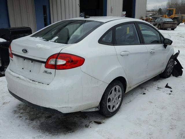 3FADP4AJXDM222890 - 2013 FORD FIESTA S WHITE photo 4