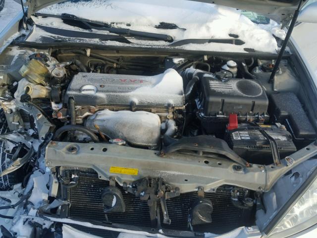 4T1BE32K32U067418 - 2002 TOYOTA CAMRY LE SILVER photo 7