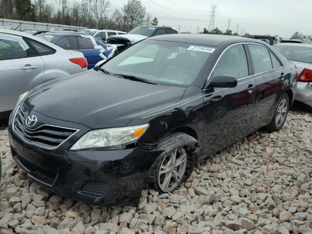 4T1BF3EK5AU510689 - 2010 TOYOTA CAMRY BASE BLACK photo 2