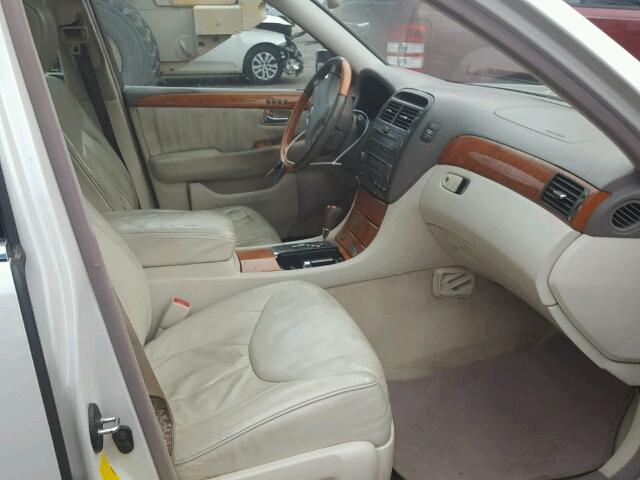 JTHBN30F710023193 - 2001 LEXUS LS 430 WHITE photo 5