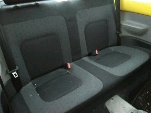 3VWBC21C7XM457364 - 1999 VOLKSWAGEN NEW BEETLE 黄色 照片 6