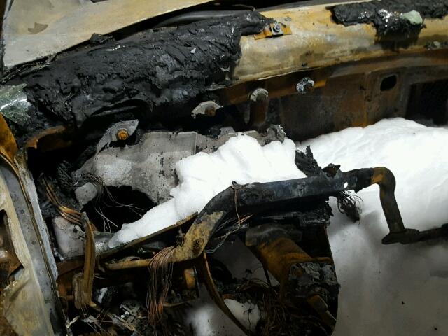 1GNDT13X03K116886 - 2003 CHEVROLET BLAZER BURN photo 8