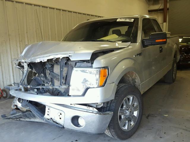 1FTFX1CF1BFC44915 - 2011 FORD F150 SUPER SILVER photo 2