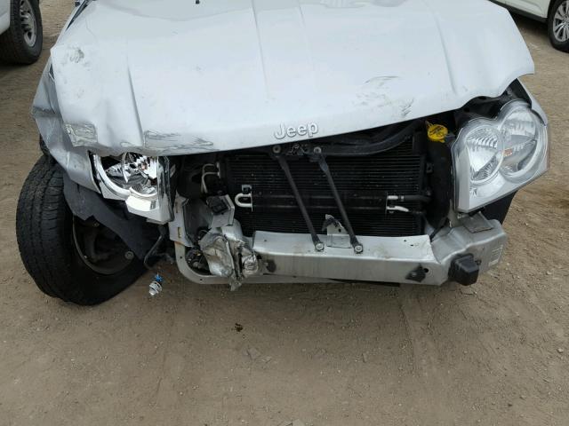 1J4HS58N55C561627 - 2005 JEEP GRAND CHER SILVER photo 7