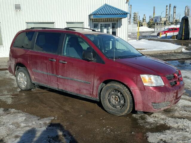 2D4RN4DE7AR424825 - 2010 DODGE GRAND CARA RED photo 1