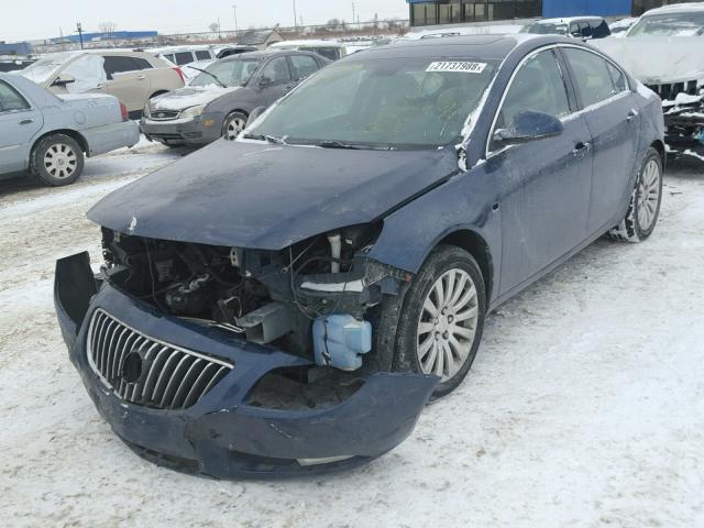 W04GP5EC6B1000196 - 2011 BUICK REGAL CXL BLUE photo 2