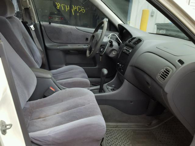 JM1BJ2213X0148354 - 1999 MAZDA PROTEGE ES WHITE photo 5