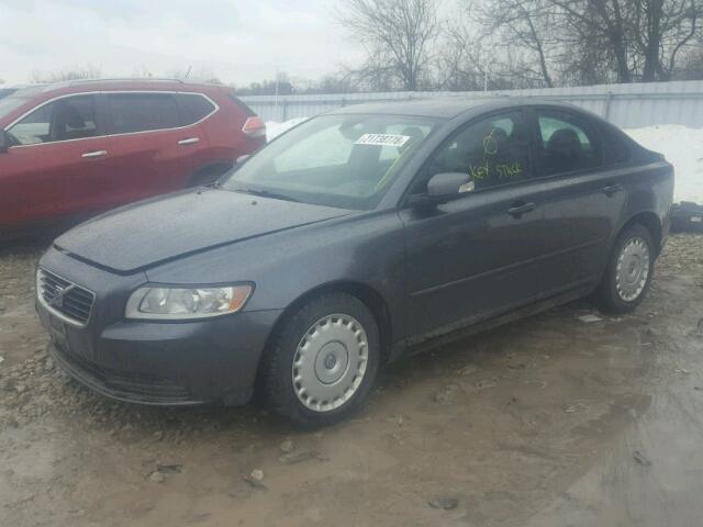 YV1MS382282399765 - 2008 VOLVO S40 2.4I GRAY photo 2