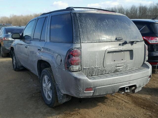 1GNDT13S582221757 - 2008 CHEVROLET TRAILBLAZE GRAY photo 3