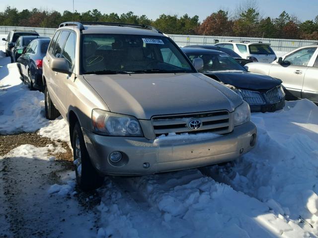 JTEDP21A840012558 - 2004 TOYOTA HIGHLANDER GOLD photo 1