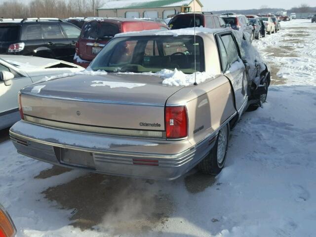 1G3CW53L9P4309676 - 1993 OLDSMOBILE 98 REGENCY BEIGE photo 4