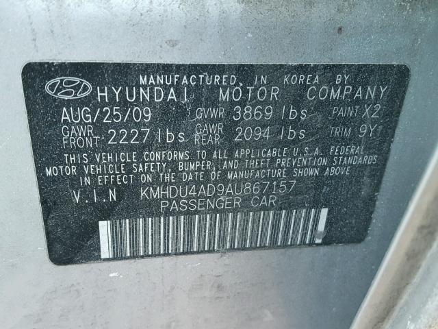 KMHDU4AD9AU867157 - 2010 HYUNDAI ELANTRA BL SILVER photo 10