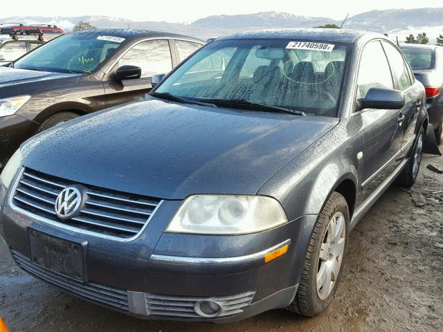WVWTH63B22P014322 - 2002 VOLKSWAGEN PASSAT GLX CHARCOAL photo 2