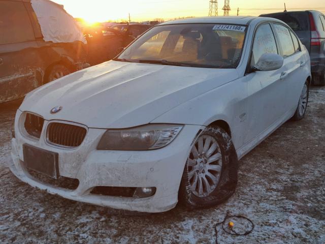 WBAPK73579A451472 - 2009 BMW 328 XI WHITE photo 2