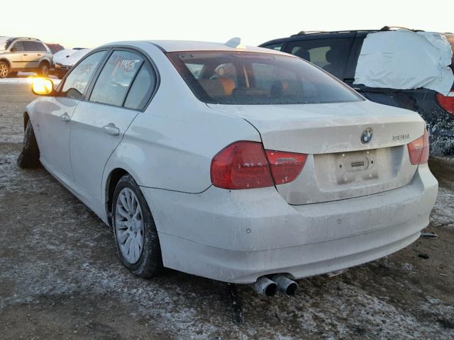 WBAPK73579A451472 - 2009 BMW 328 XI WHITE photo 3