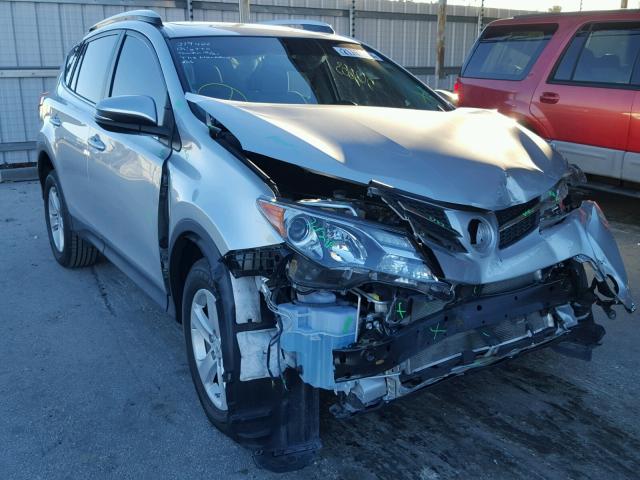 2T3WFREV5EW111910 - 2014 TOYOTA RAV4 XLE SILVER photo 1