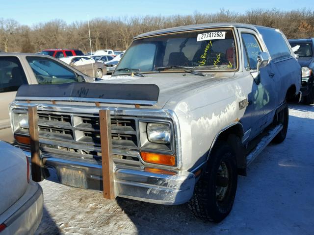 3B4GM17Y0KM939876 - 1989 DODGE RAMCHARGER SILVER photo 2