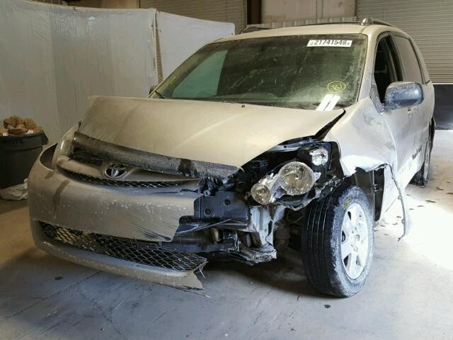 5TDZA23C16S405683 - 2006 TOYOTA SIENNA CE GRAY photo 2