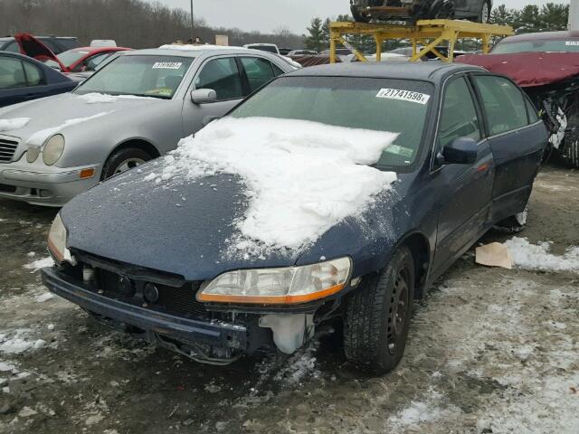 JHMCG5641YC030357 - 2000 HONDA ACCORD LX BLUE photo 2