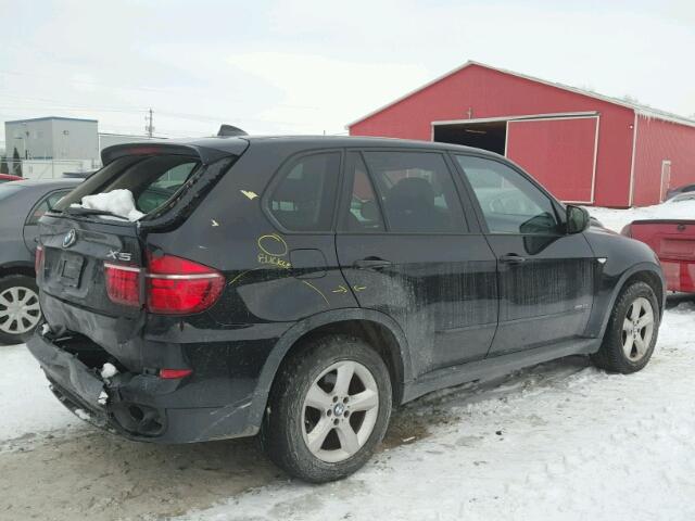 5UXZV4C51BL414301 - 2011 BMW X5 XDRIVE3 Սև լուսանկար 4