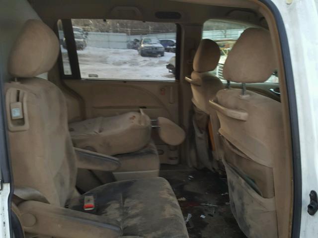 5FNRL38485B000733 - 2005 HONDA ODYSSEY EX WHITE photo 6