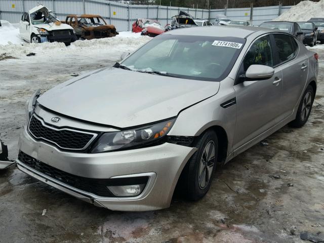 KNAGM4AD7C5033318 - 2012 KIA OPTIMA HYB SILVER photo 2